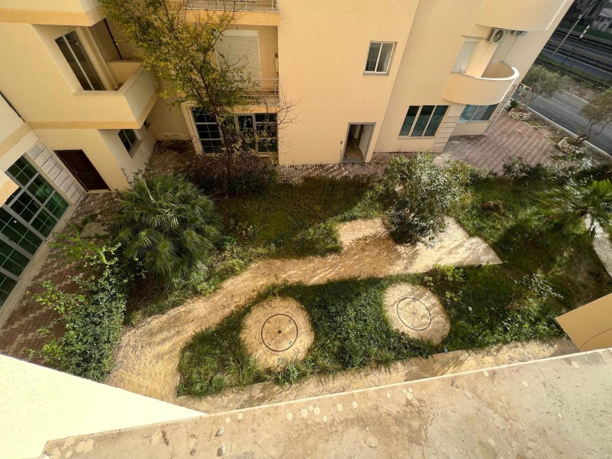 Mire Apartment Durres Luaran gambar